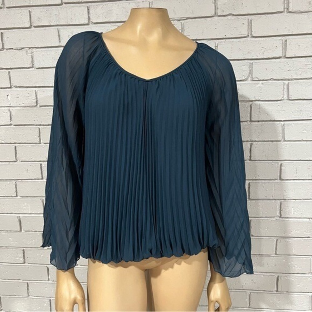 Studio M Womens Teal Blue Pleated Long Sleeve Bubble Hem Blouse Top | Size S